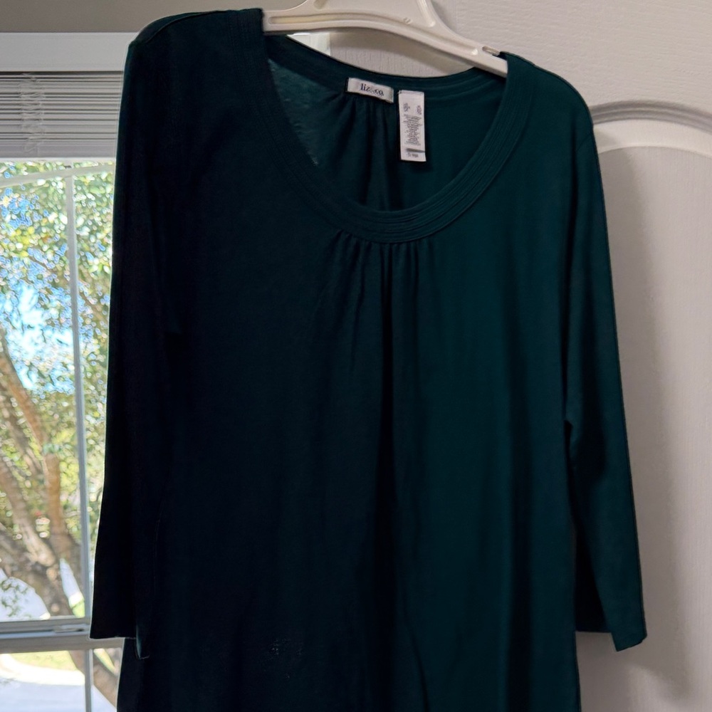 liz & co. Teal Scoop Neck Long Sleeve Top